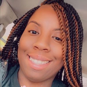 Meet your Posher, Pearl